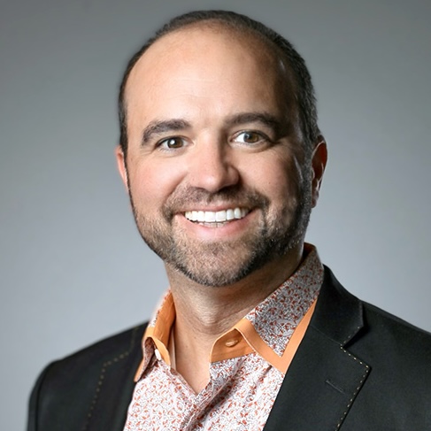 Joe Ruzzi Chris Ducker: Leadership Keynote Speaker & Bestselling Author